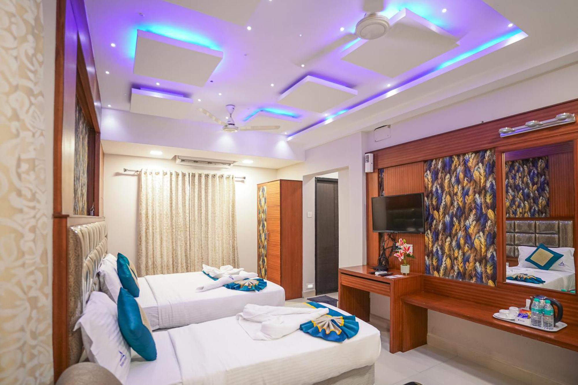Pine Tree Boutique Hotel Chennai Exterior foto