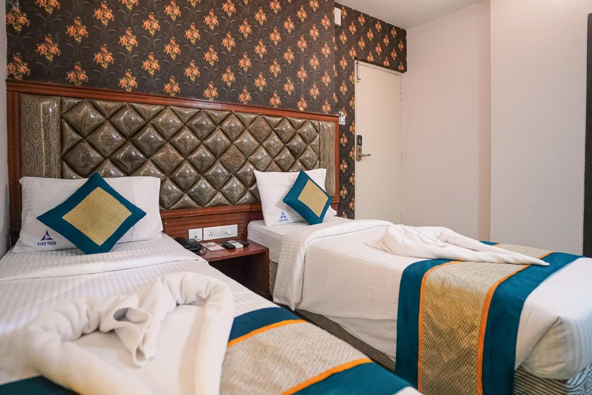 Pine Tree Boutique Hotel Chennai Exterior foto