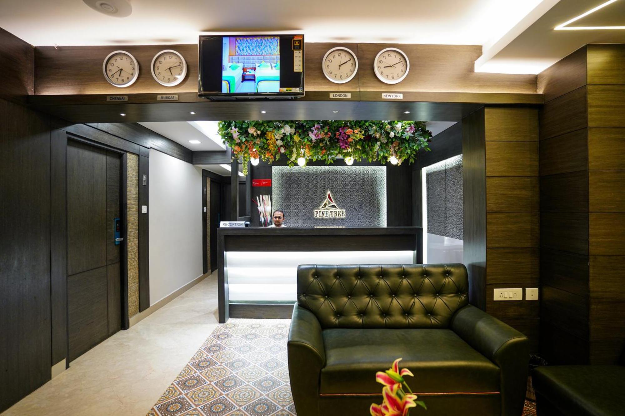 Pine Tree Boutique Hotel Chennai Exterior foto